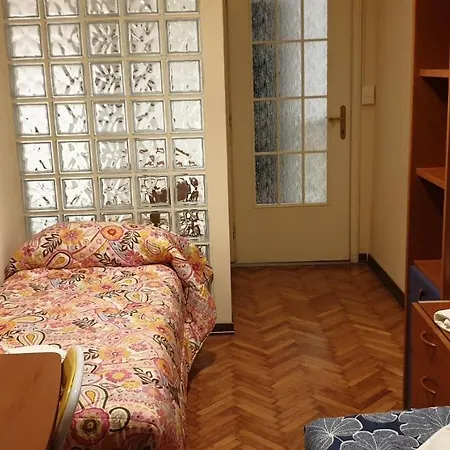 Flowers House - La Casa Dei Fiori アパート